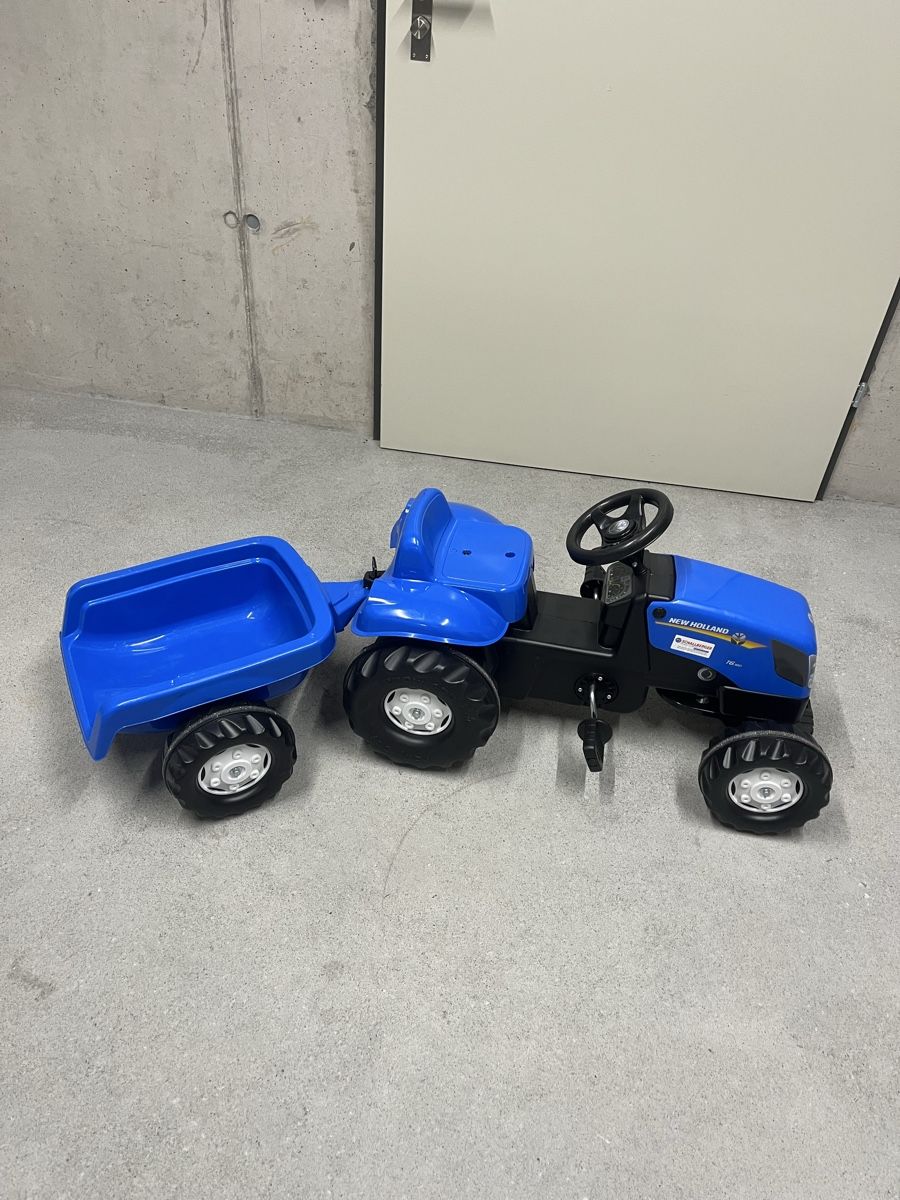 Fahrzeuge für Kinder: Traktor mit Anhänger – Neu (gemäss Beschreibung) aus Buochs von Cholena1